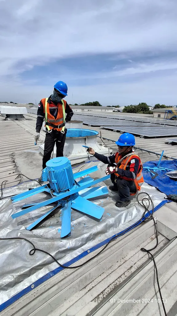 Jasa Maintenance Fan Roof